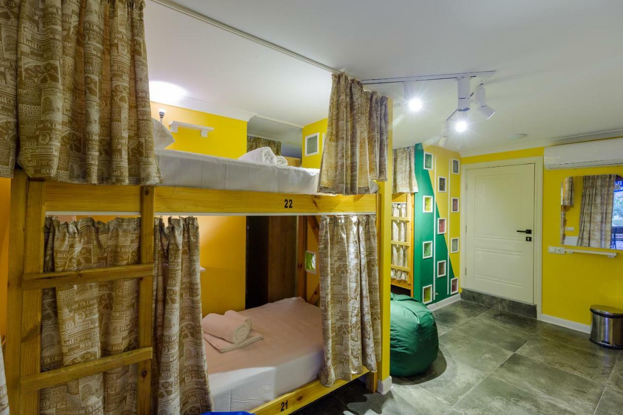 Batumi Surf Hostel Ngoại thất bức ảnh